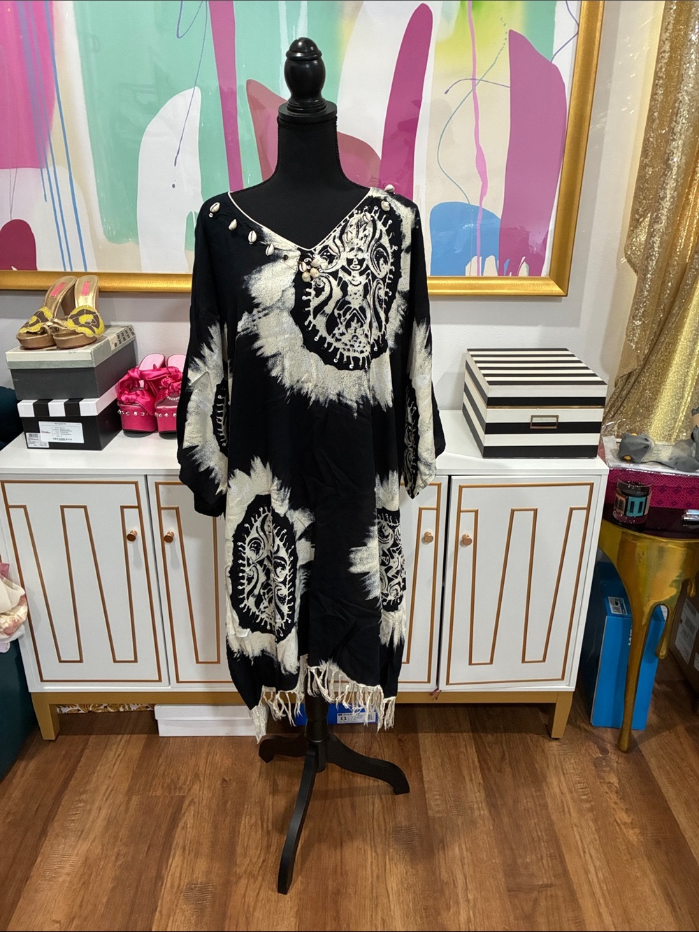 Bohemian Black & Cream Batik Caftan Pullover